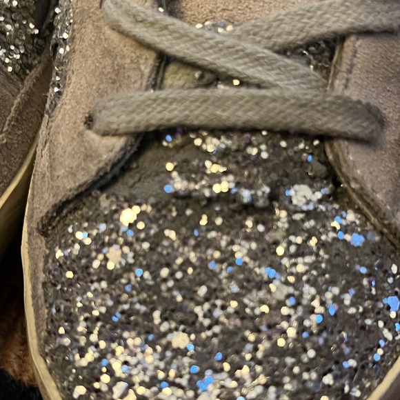 Women's Superstar in Silver Glitter Ice-Gray Suede Star - Picture 6 of 16